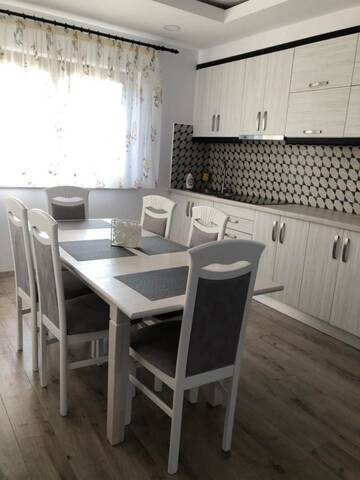 Фотографии Гостевой дом Holiday Luxury Villa with private Garden г. Шелимбэр (Румыния) №4 Фото Гостевой дом Holiday Luxury Villa with private Garden г. Шелимбэр 4